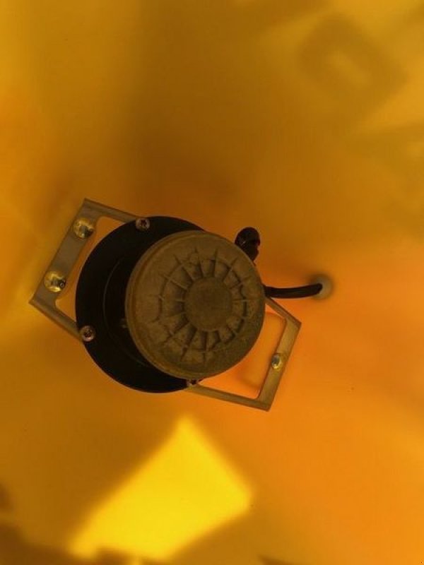 Düngerstreuer tipa APV Kleinsamenstreuer KS40M2, Neumaschine u Tamsweg (Slika 7)