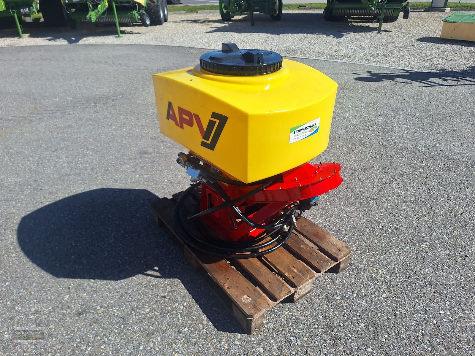 Düngerstreuer типа APV PS 300 M1 mit hydraulisch angetribenem Gebläse, Gebrauchtmaschine в Gampern (Фотография 4)