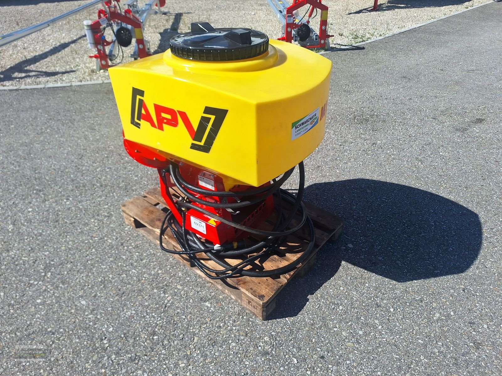 Düngerstreuer типа APV PS 300 M1 mit hydraulisch angetribenem Gebläse, Gebrauchtmaschine в Gampern (Фотография 9)