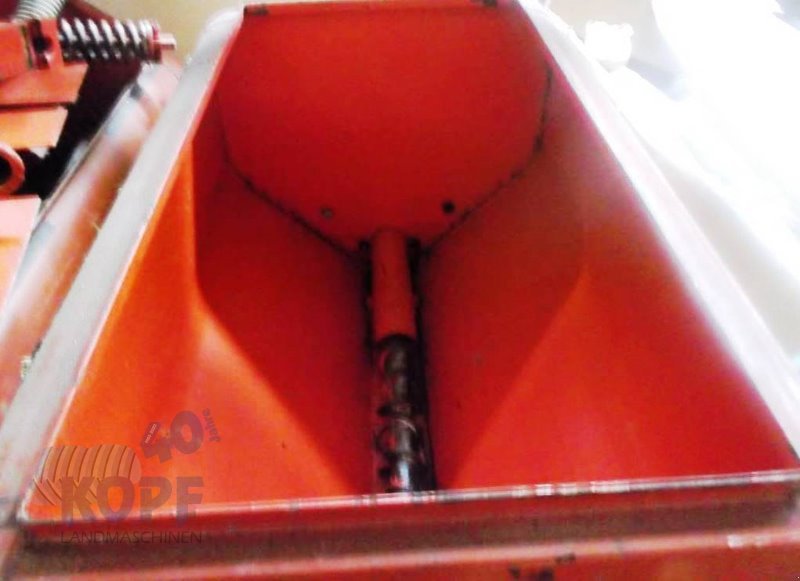 Düngerstreuer Türe ait Becker 4x Düngertank mit je zwei Ausläufen, Gebrauchtmaschine içinde Schutterzell (resim 2)