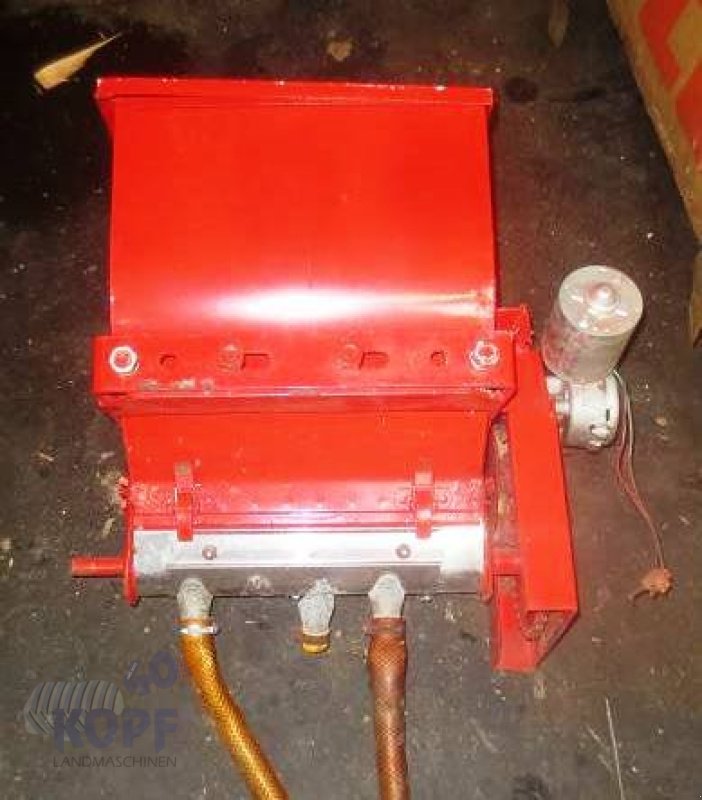 Düngerstreuer Türe ait Becker 4x Düngertank mit je zwei Ausläufen, Gebrauchtmaschine içinde Schutterzell (resim 5)