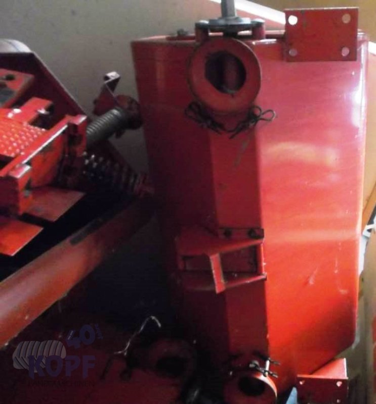Düngerstreuer типа Becker 4x Düngertank mit je zwei Ausläufen, Gebrauchtmaschine в Schutterzell (Фотография 4)