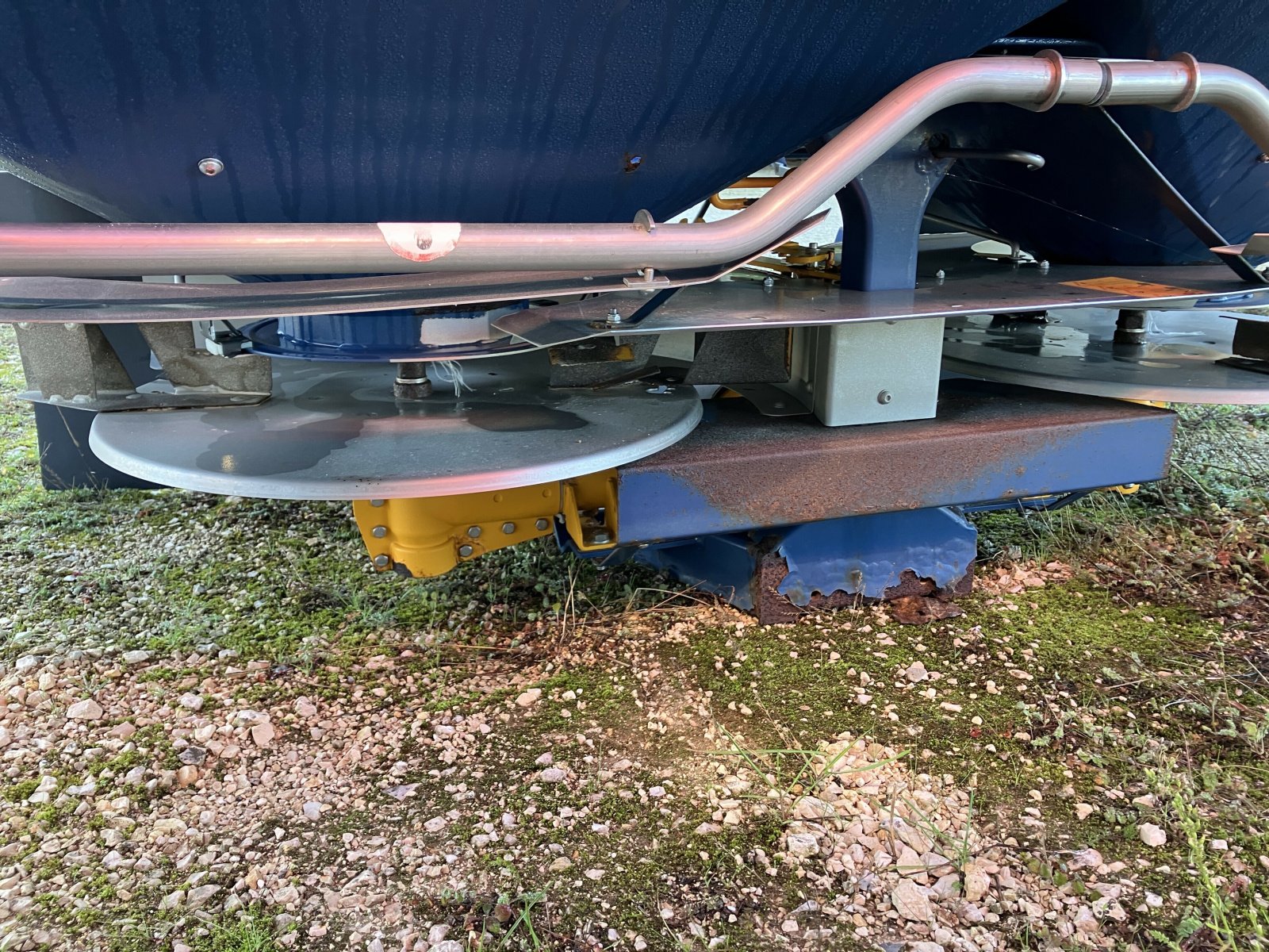 Düngerstreuer del tipo Bogballe DISTRIBUTEUR D'ENGRAIS L2 PLUS, Gebrauchtmaschine In VAROIS & CHAIGNOT (Immagine 11)