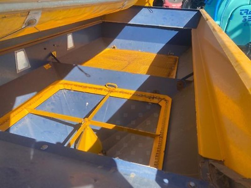 Düngerstreuer of the type Bogballe EXW T, Gebrauchtmaschine in Sainte-Croix-en-Plaine (Picture 8)