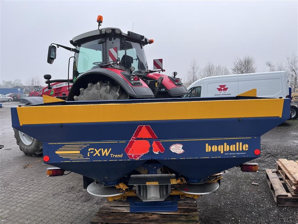 Düngerstreuer typu Bogballe EXW Trend m/vejecelle Pæn og køreklar spreder, Gebrauchtmaschine v Sakskøbing (Obrázek 3)