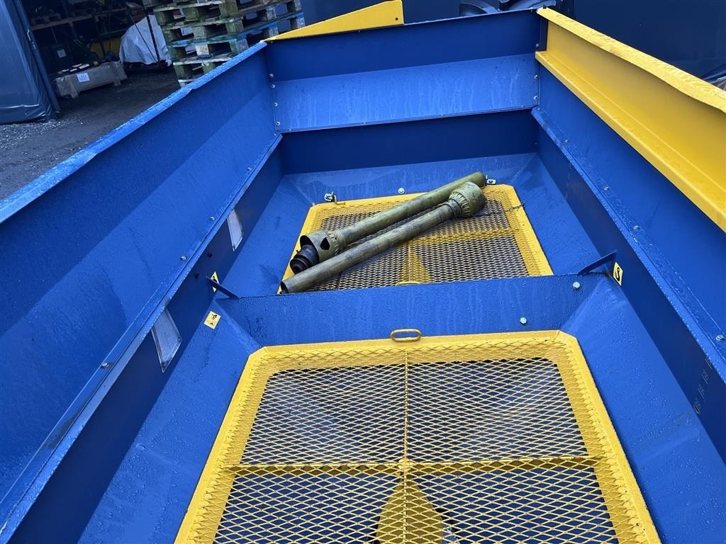 Düngerstreuer typu Bogballe EXW Trend m/vejecelle Pæn og køreklar spreder, Gebrauchtmaschine v Sakskøbing (Obrázek 5)