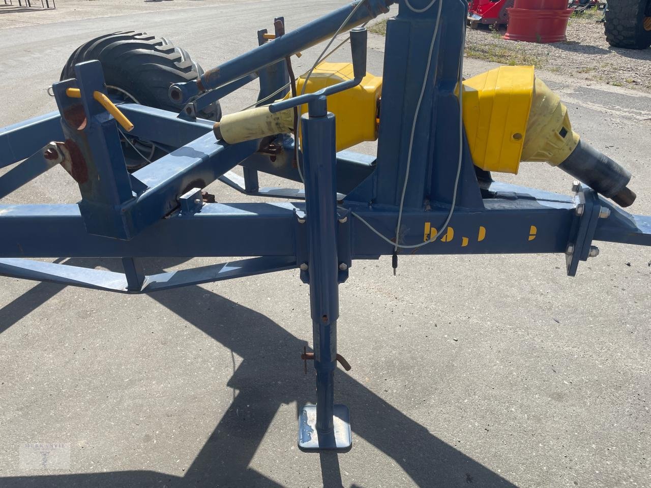 Düngerstreuer des Typs Bogballe Fahrwerk Düngerstreuer, Gebrauchtmaschine in Pragsdorf (Bild 14)