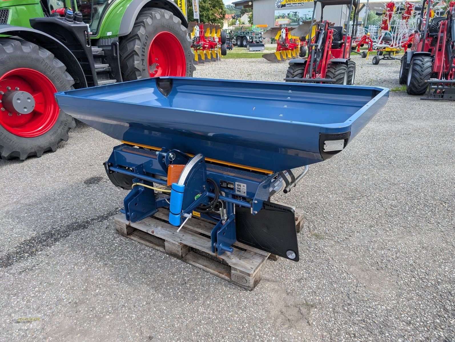 Düngerstreuer typu Bogballe L 15 plus 700 lt., Neumaschine v Senftenbach (Obrázek 7)