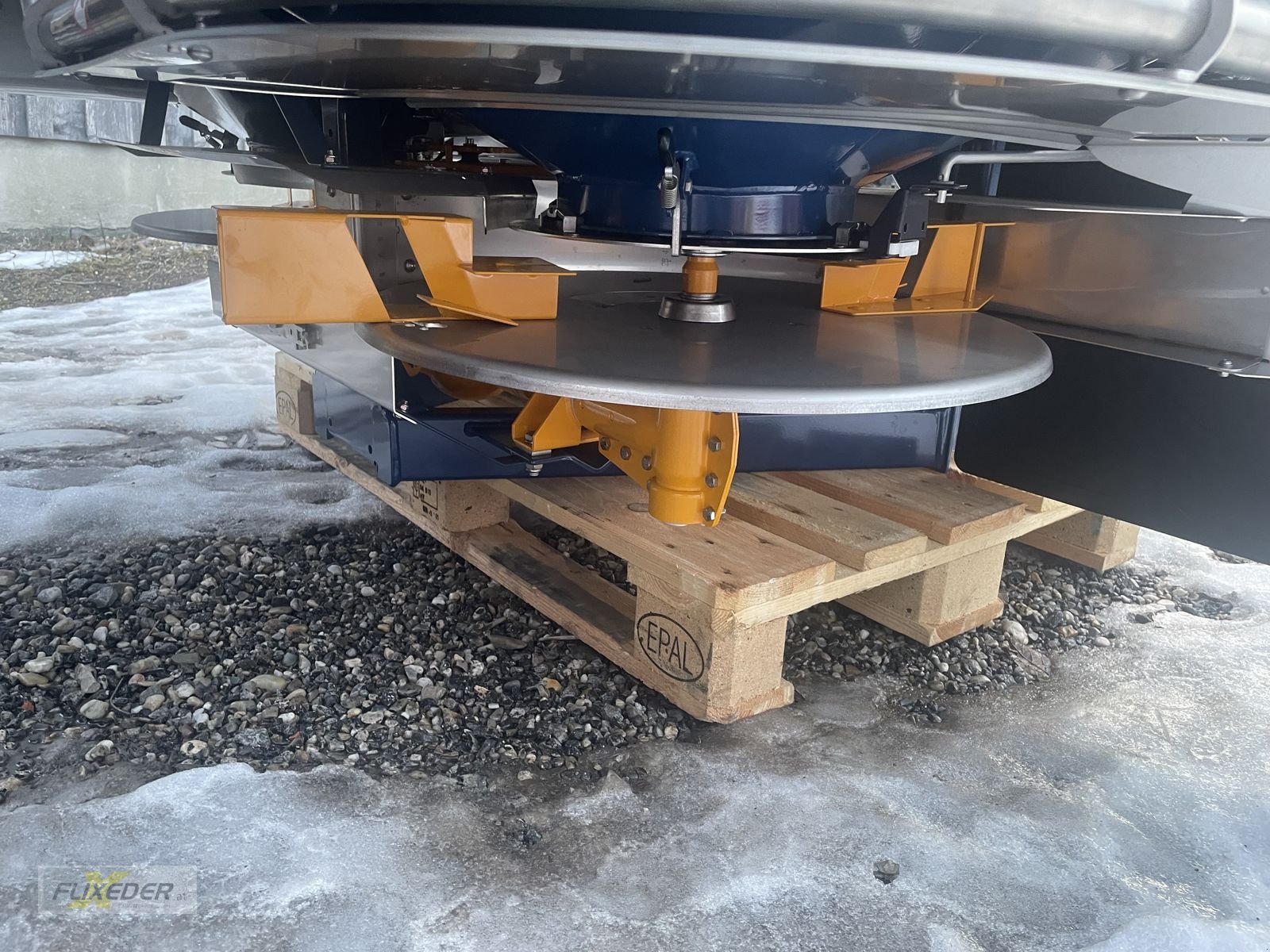 Düngerstreuer del tipo Bogballe L20W plus, Neumaschine en Pattigham (Imagen 2)