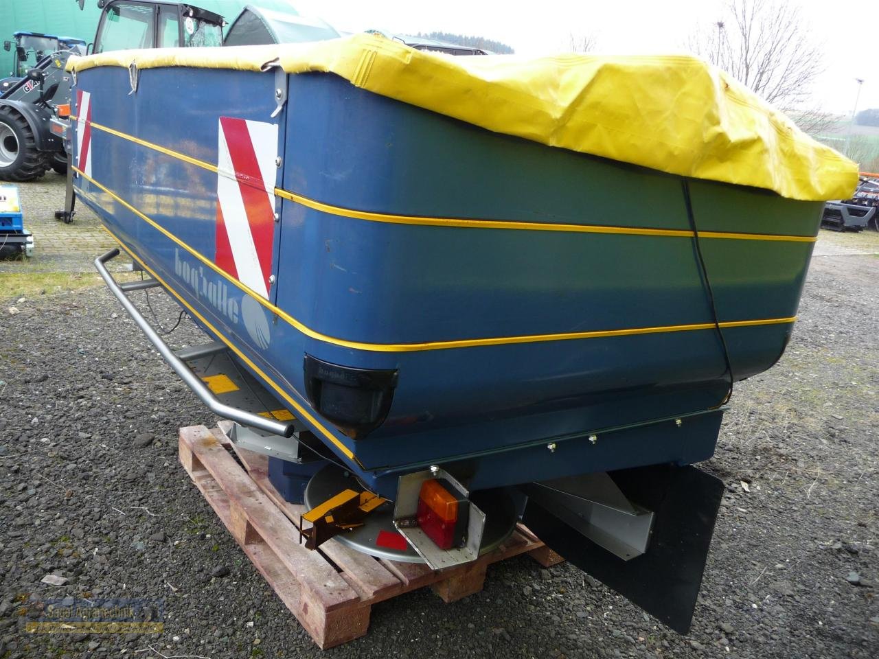 Düngerstreuer типа Bogballe M2 base 2350 l, Gebrauchtmaschine в Rhaunen (Фотография 3)