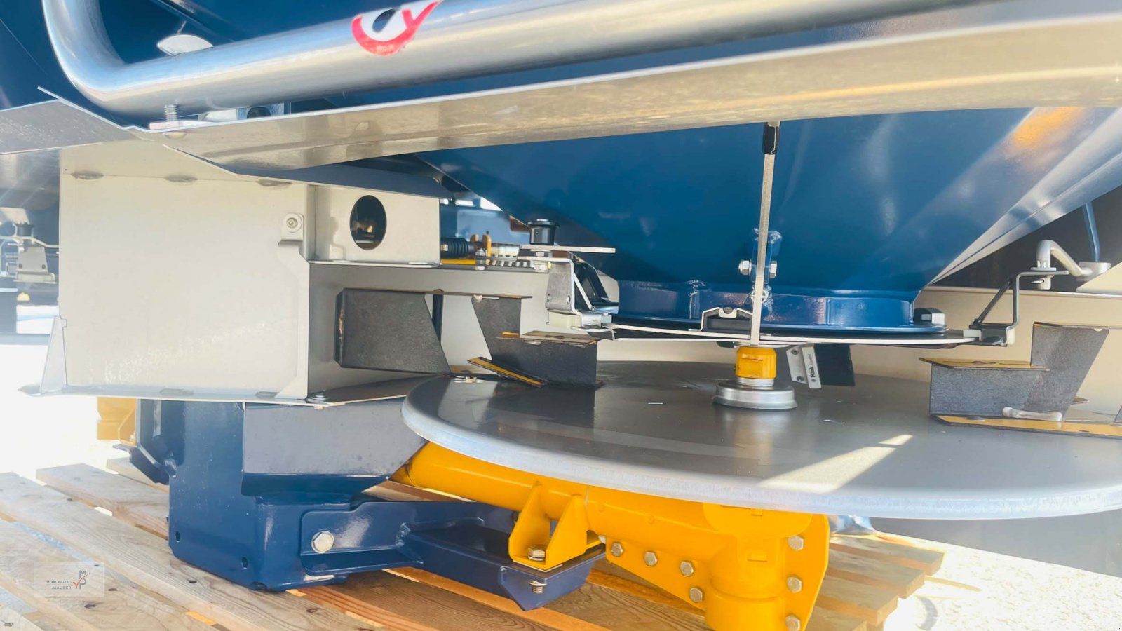 Düngerstreuer tip Bogballe M2 base, Gebrauchtmaschine in Mahlberg-Orschweier (Poză 7)