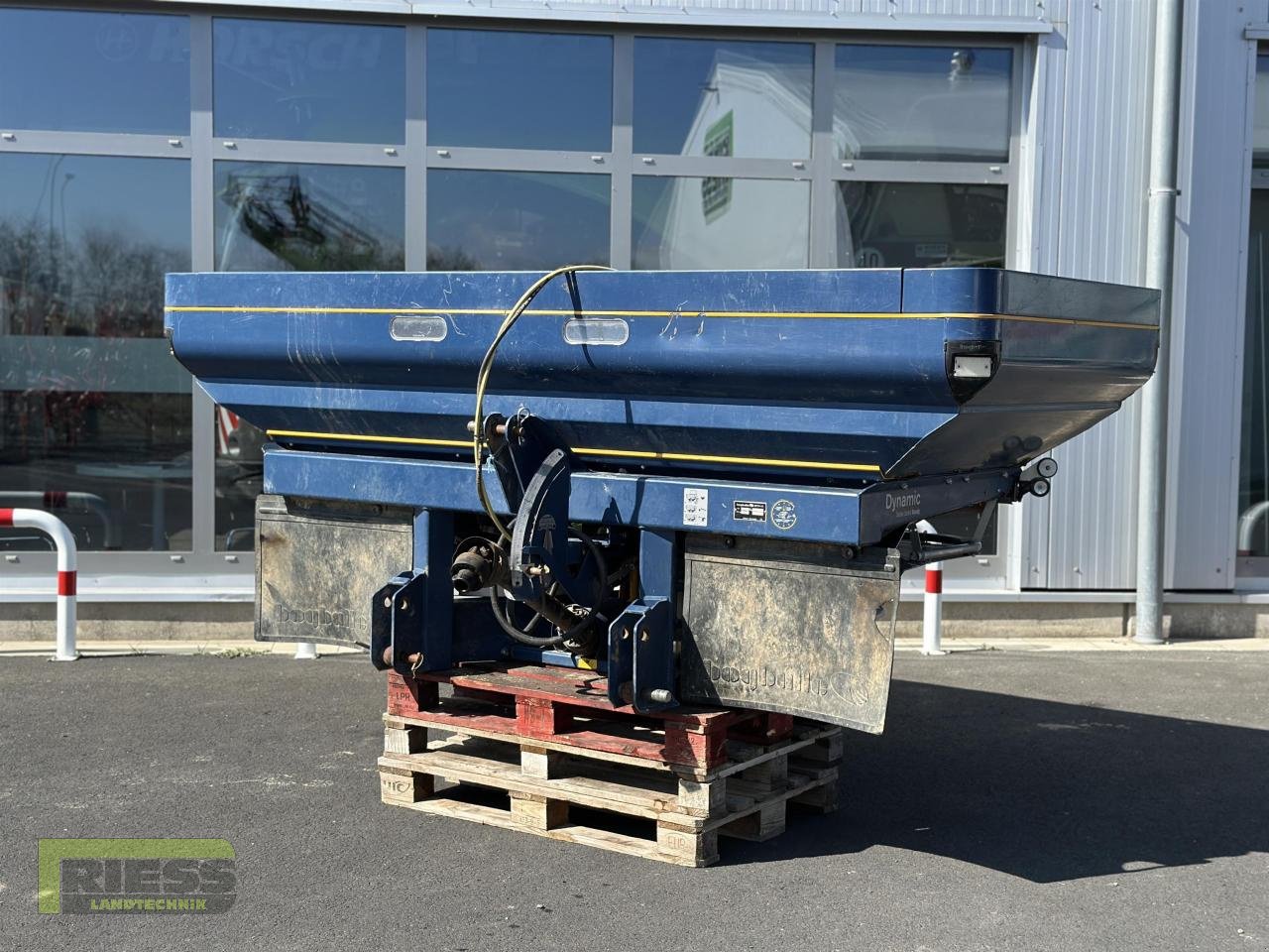 Düngerstreuer des Typs Bogballe M2 D, Gebrauchtmaschine in Homberg/Ohm - Maulbach (Bild 1)