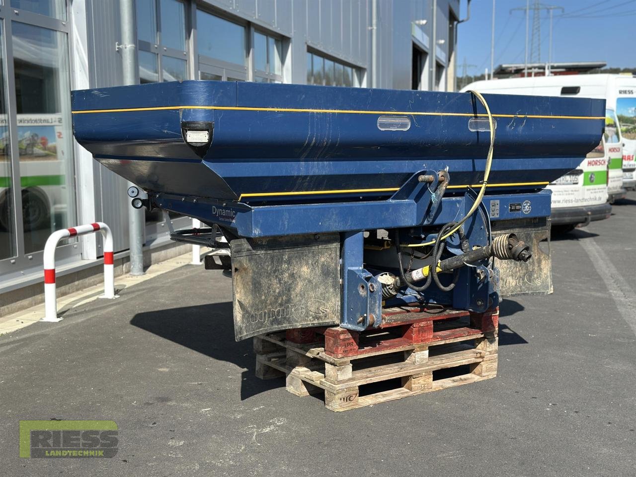 Düngerstreuer des Typs Bogballe M2 D, Gebrauchtmaschine in Homberg/Ohm - Maulbach (Bild 2)