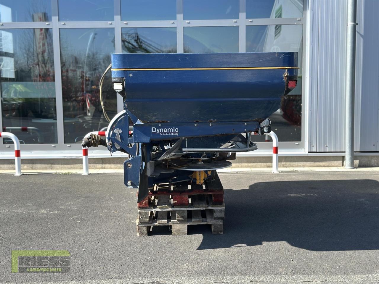 Düngerstreuer des Typs Bogballe M2 D, Gebrauchtmaschine in Homberg/Ohm - Maulbach (Bild 7)