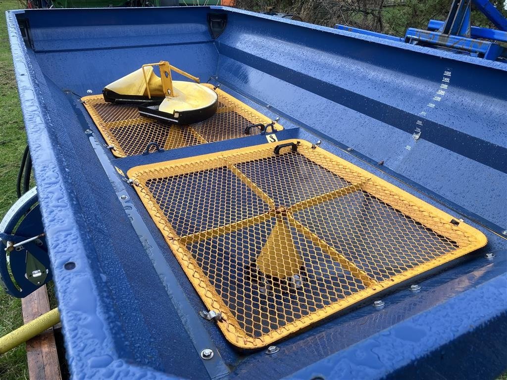 Düngerstreuer typu Bogballe M2 Med Calibrator Uniq, Gebrauchtmaschine v Roskilde (Obrázek 3)
