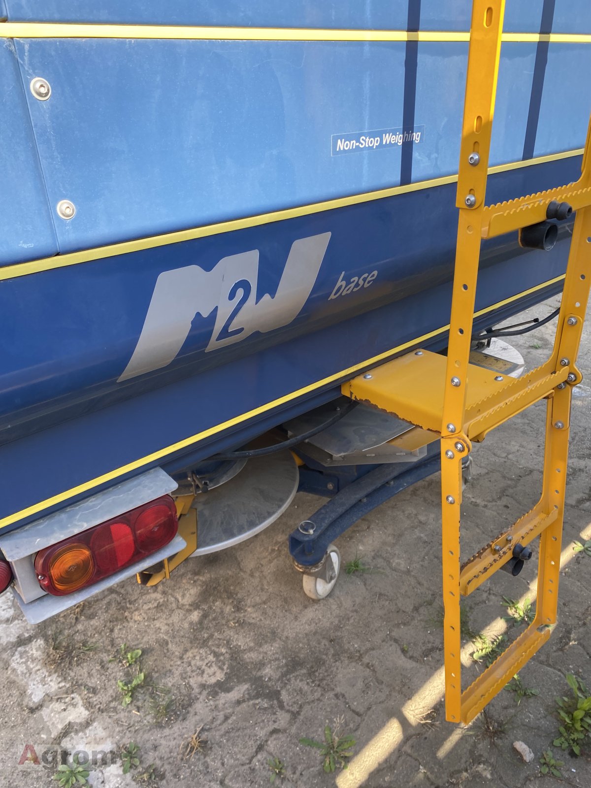 Düngerstreuer типа Bogballe M2 W Base, Gebrauchtmaschine в Harthausen (Фотография 10)