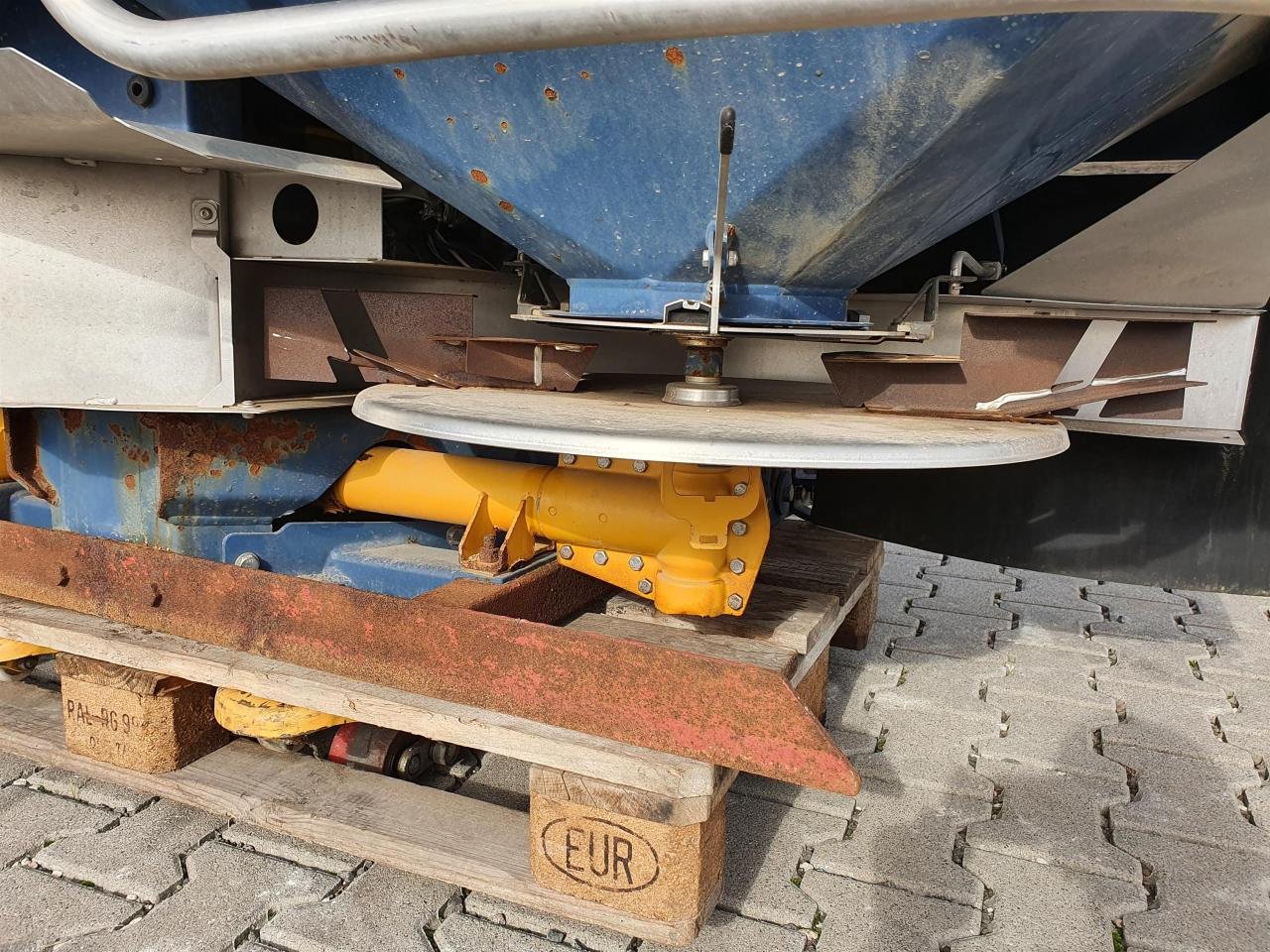 Düngerstreuer des Typs Bogballe M2W, Gebrauchtmaschine in Zweibrücken (Bild 11)