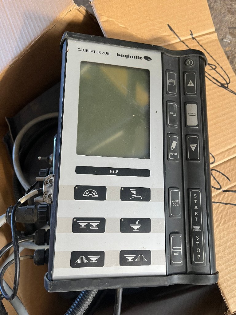 Düngerstreuer du type Bogballe M35W PLUS, Gebrauchtmaschine en VERT TOULON (Photo 3)