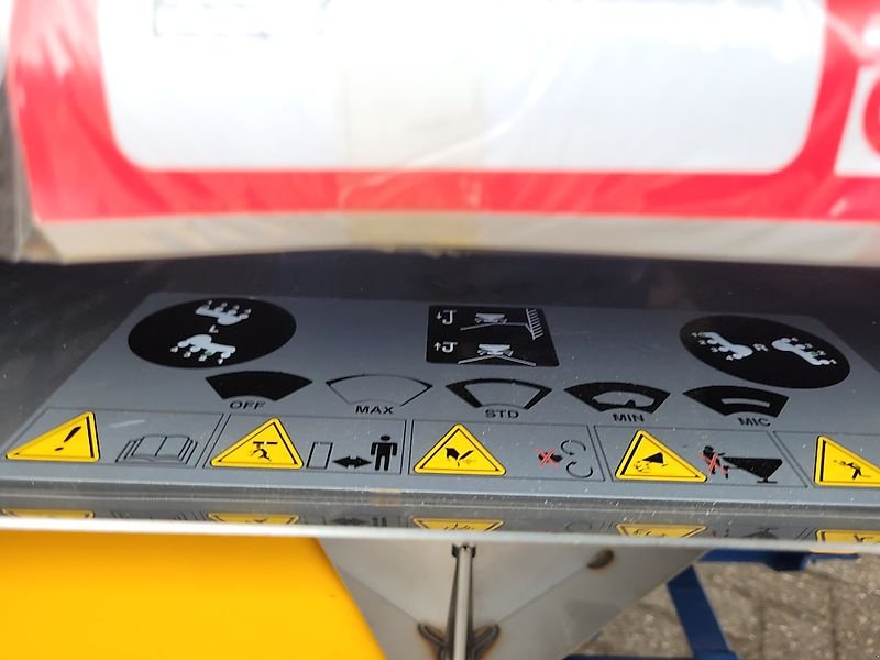 Düngerstreuer des Typs Bogballe M35W, Neumaschine in Itterbeck (Bild 17)