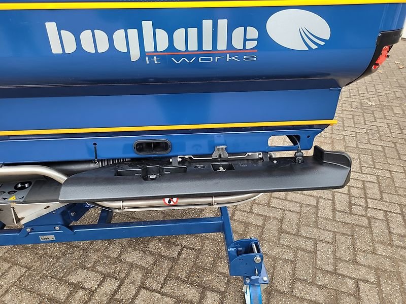 Düngerstreuer des Typs Bogballe M35W, Neumaschine in Itterbeck (Bild 16)
