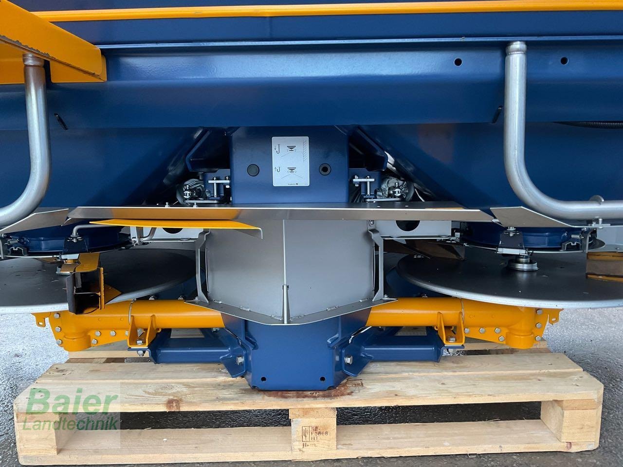 Düngerstreuer typu Bogballe M3W ISOBUS, Gebrauchtmaschine v OBERNDORF-HOCHMOESSINGEN (Obrázek 4)