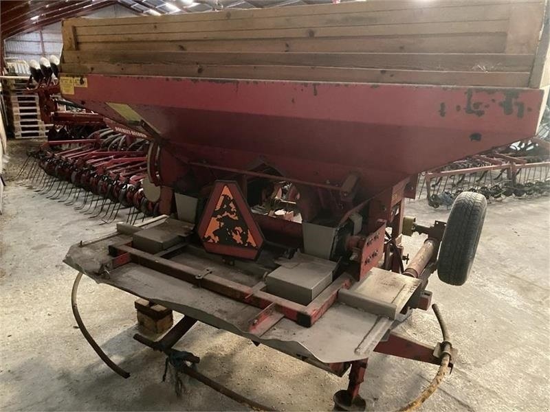 Düngerstreuer типа Bredal B  2, Gebrauchtmaschine в Mern (Фотография 3)