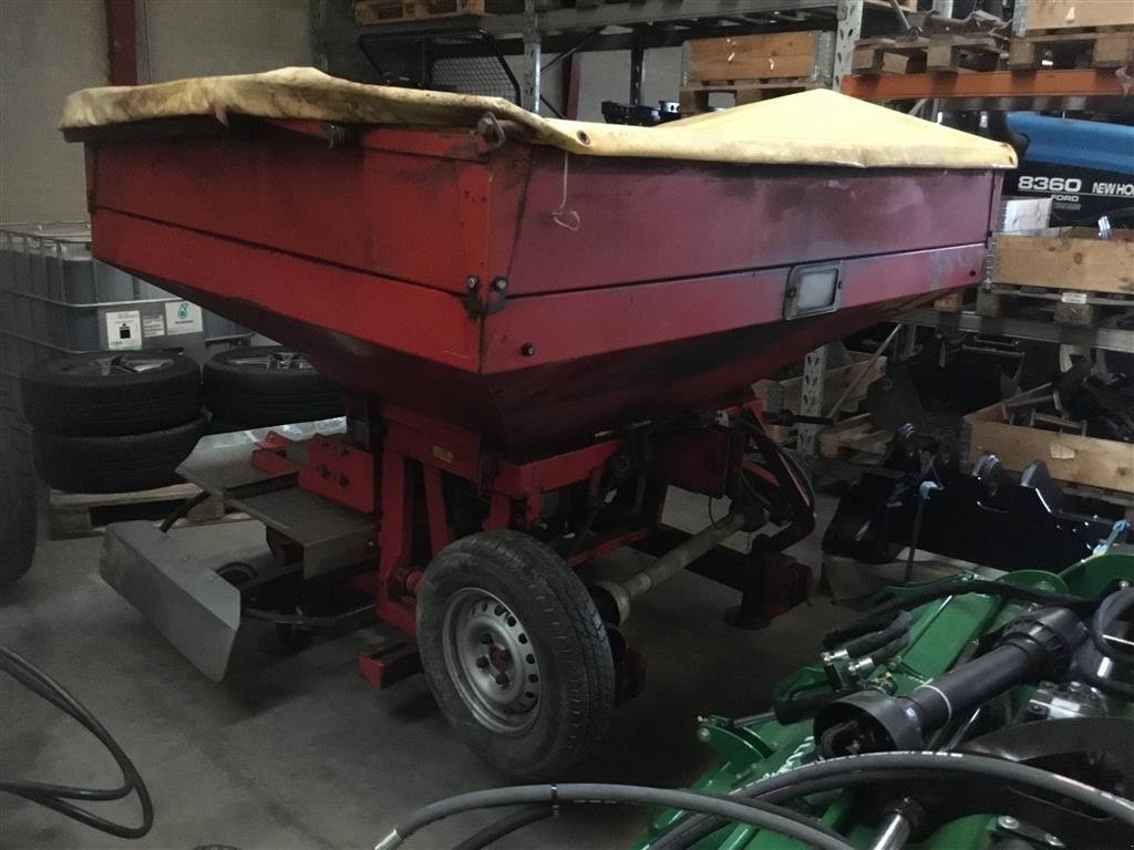 Düngerstreuer tipa Bredal B  2, Gebrauchtmaschine u Bredsten (Slika 1)