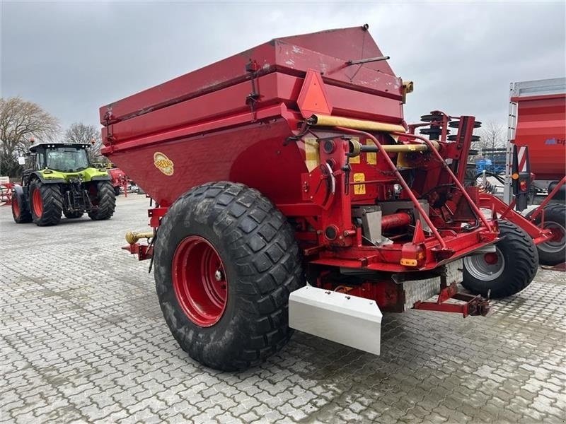 Düngerstreuer of the type Bredal B 4 m.overbygning, Gebrauchtmaschine in Mern (Picture 2)