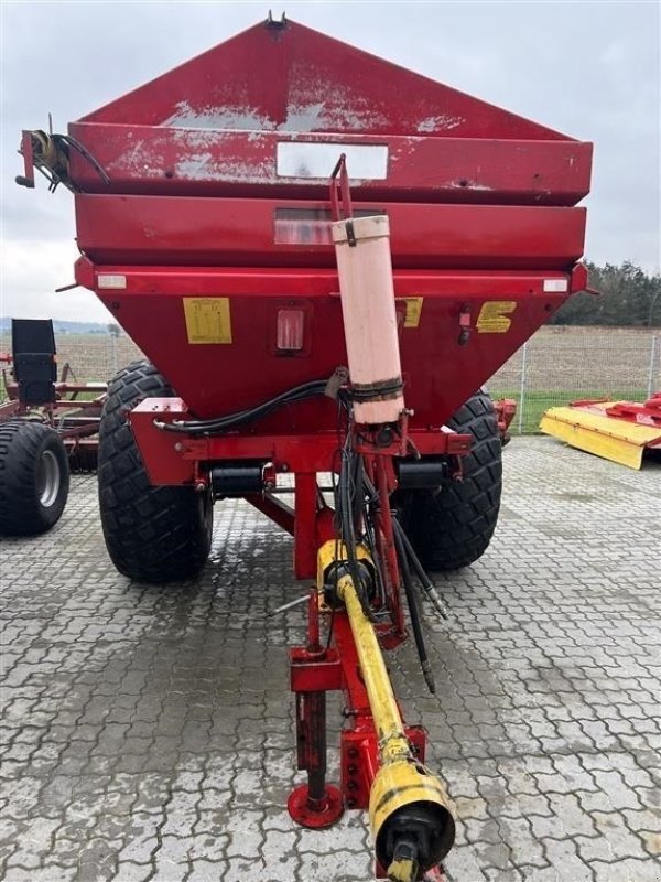 Düngerstreuer of the type Bredal B 4 m.overbygning, Gebrauchtmaschine in Mern (Picture 6)