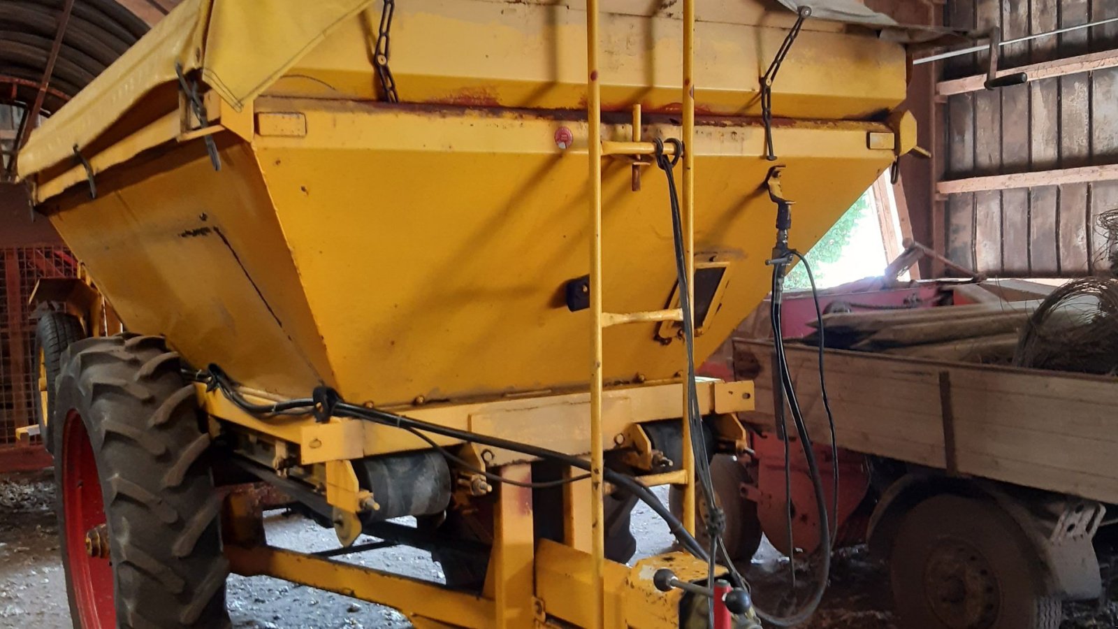 Düngerstreuer del tipo Bredal B 4 S Velholdt maskine som kan køre ned til 150 cm sporvidde, Gebrauchtmaschine en Bylderup-Bov (Imagen 1)