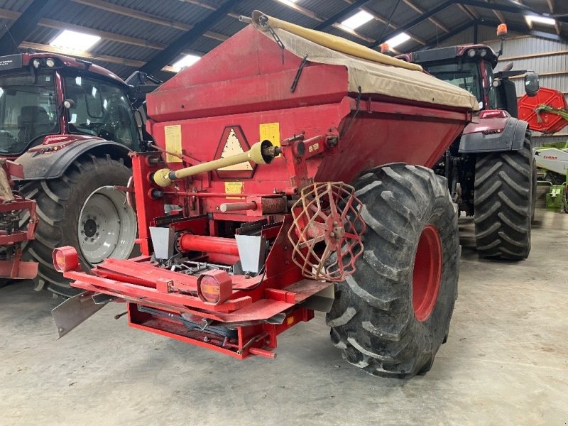 Düngerstreuer типа Bredal B 4, Gebrauchtmaschine в Hinnerup (Фотография 1)