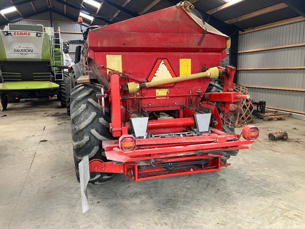 Düngerstreuer of the type Bredal B 4, Gebrauchtmaschine in Hinnerup (Picture 2)