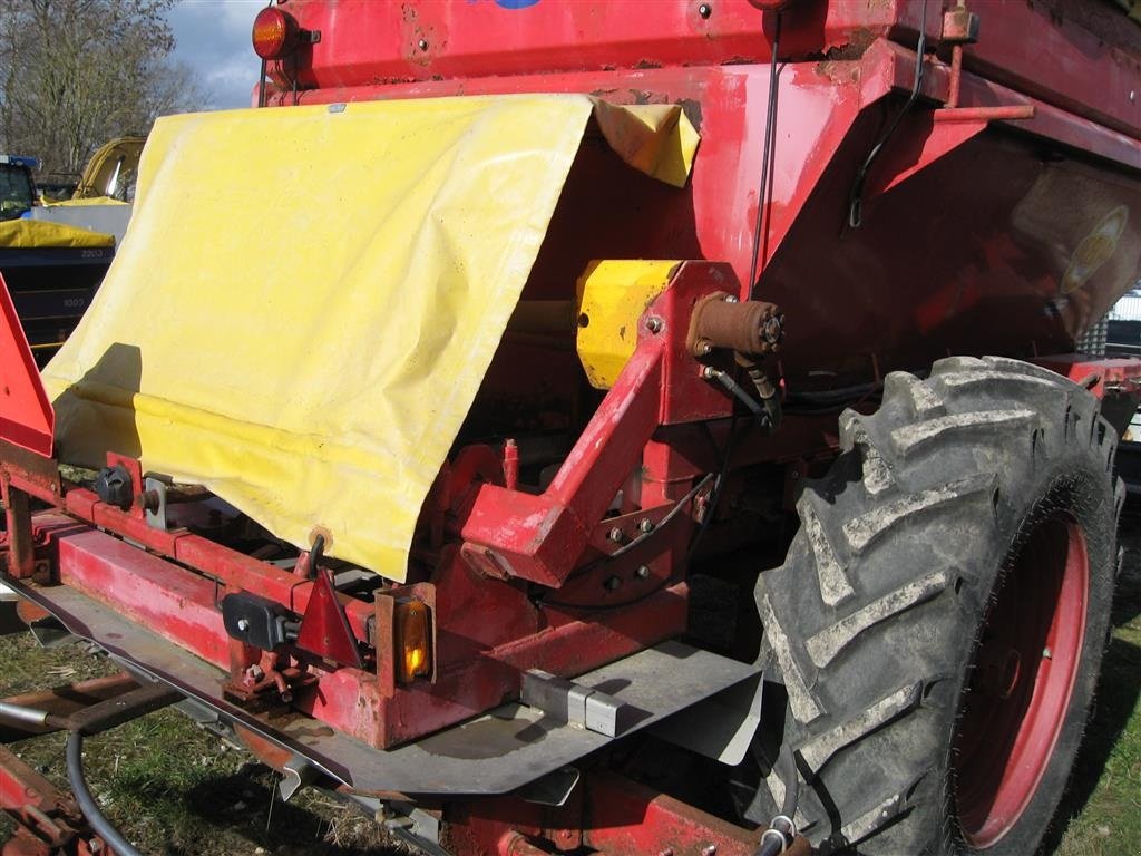 Düngerstreuer des Typs Bredal B 4, Gebrauchtmaschine in Roskilde (Bild 3)