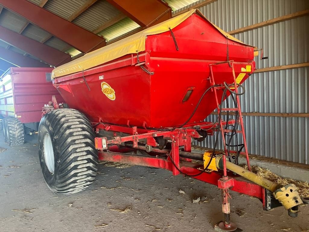 Düngerstreuer типа Bredal B 6, Gebrauchtmaschine в Hinnerup (Фотография 1)