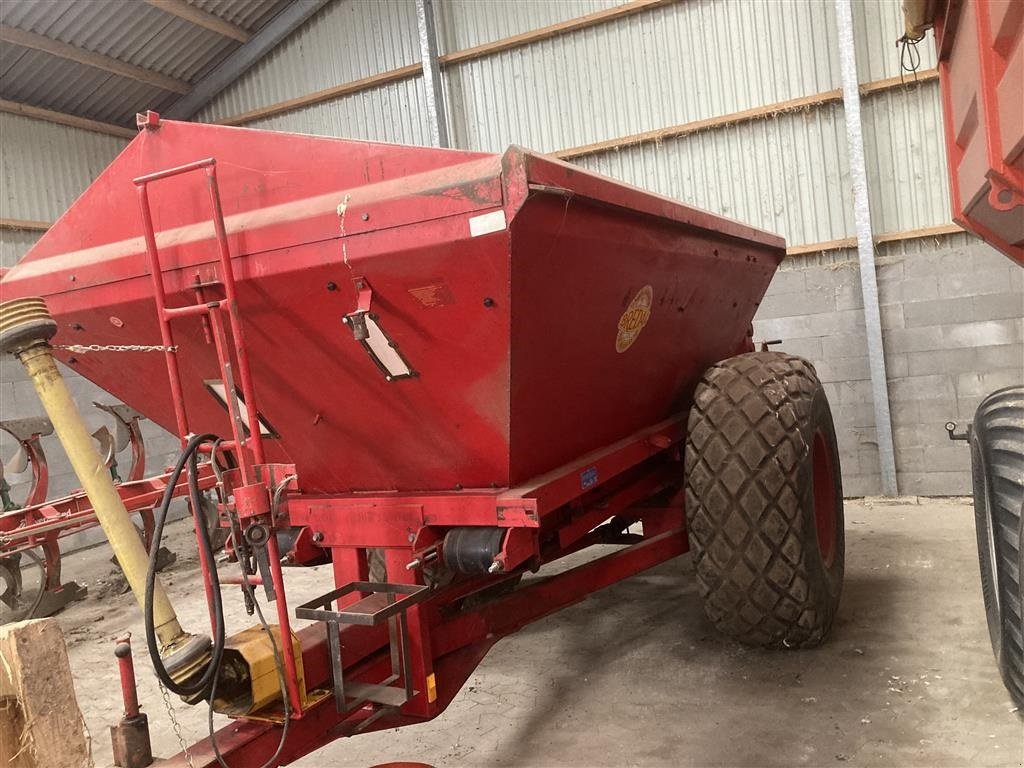 Düngerstreuer of the type Bredal B 6, Gebrauchtmaschine in Store Heddinge (Picture 2)