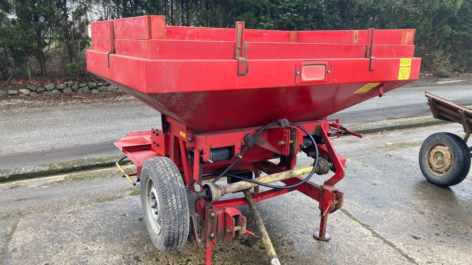 Düngerstreuer типа Bredal B2, Gebrauchtmaschine в Glamsbjerg (Фотография 1)