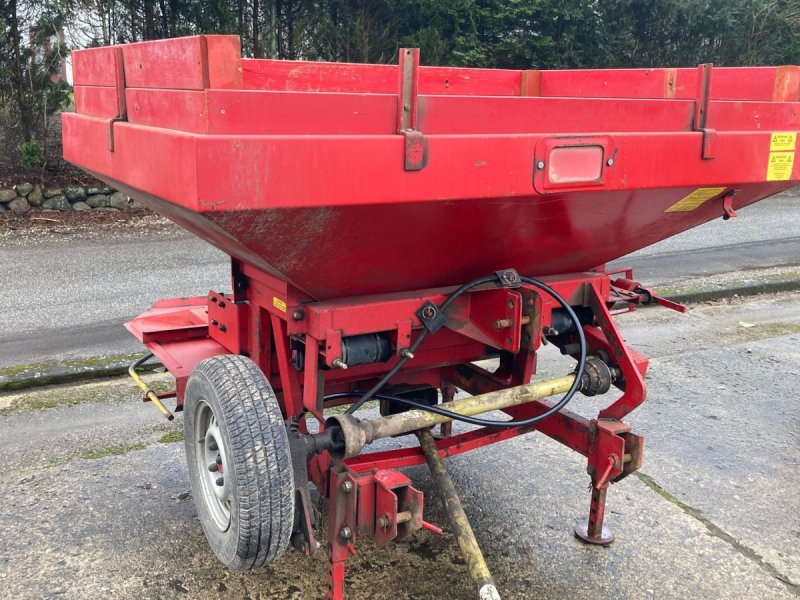 Düngerstreuer tip Bredal B2, Gebrauchtmaschine in Glamsbjerg (Poză 1)