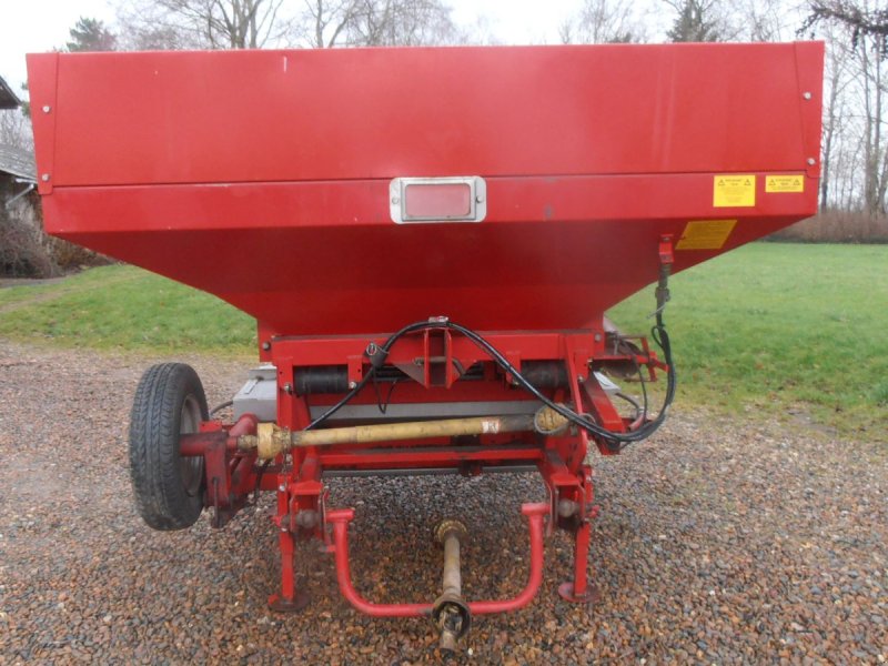 Düngerstreuer vrste Bredal B2XL, Gebrauchtmaschine v Varde