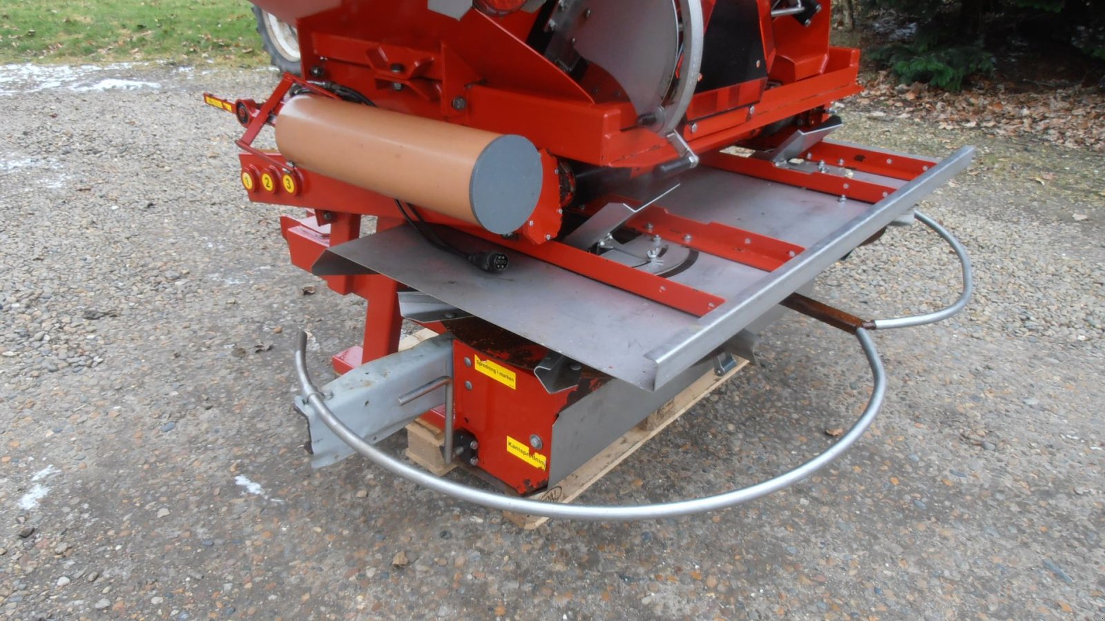 Düngerstreuer of the type Bredal F2 3000 Gødningsspreder lift, Gebrauchtmaschine in Varde (Picture 3)