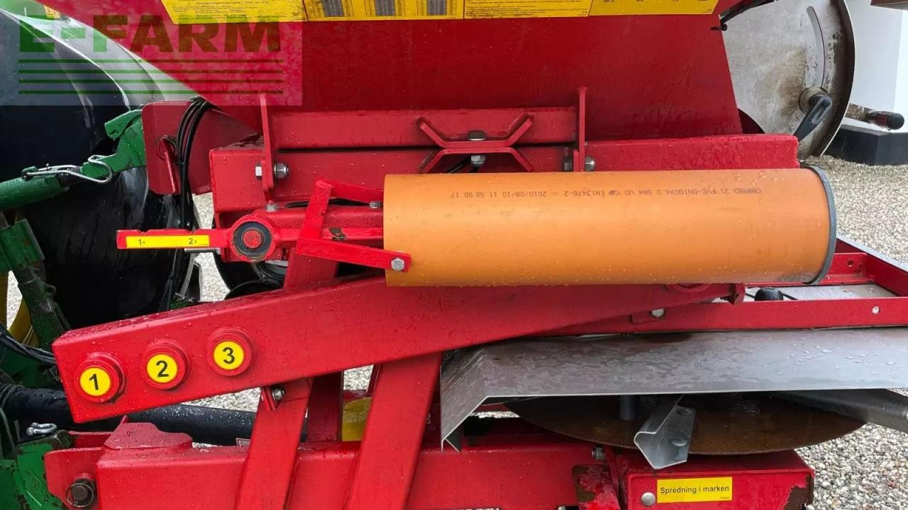 Düngerstreuer типа Bredal f2 3000, Gebrauchtmaschine в HÅRLEV (Фотография 5)