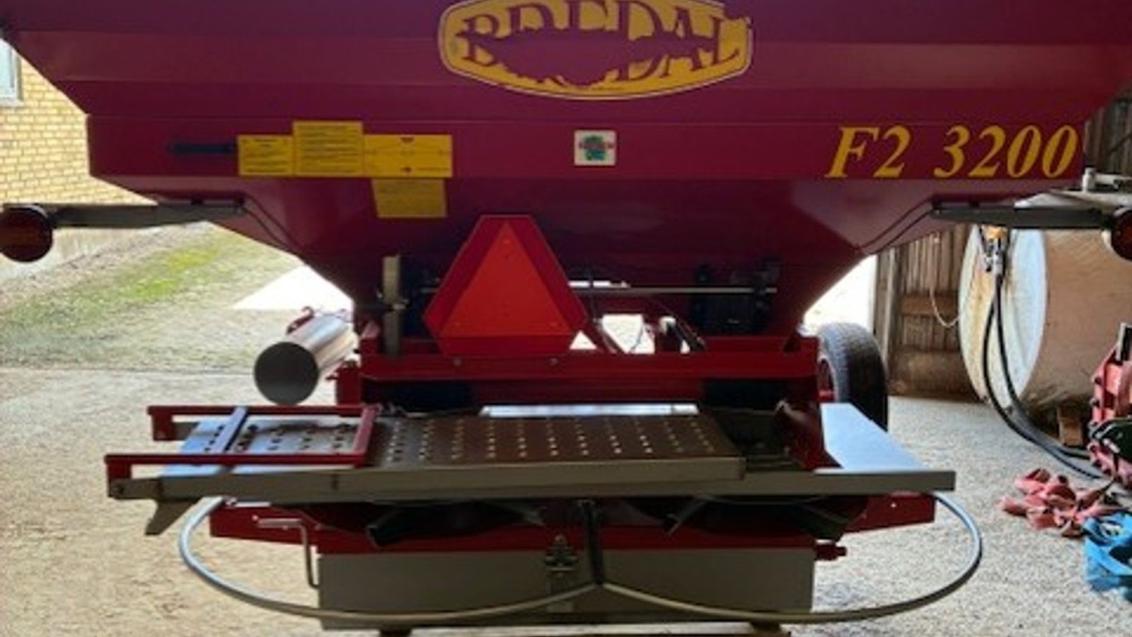 Düngerstreuer a típus Bredal F2 3200, Gebrauchtmaschine ekkor: Stenstrup (Kép 1)