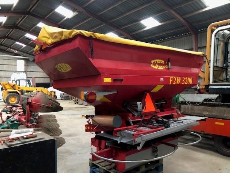 Düngerstreuer of the type Bredal F2W 3200, Gebrauchtmaschine in Maribo (Picture 4)