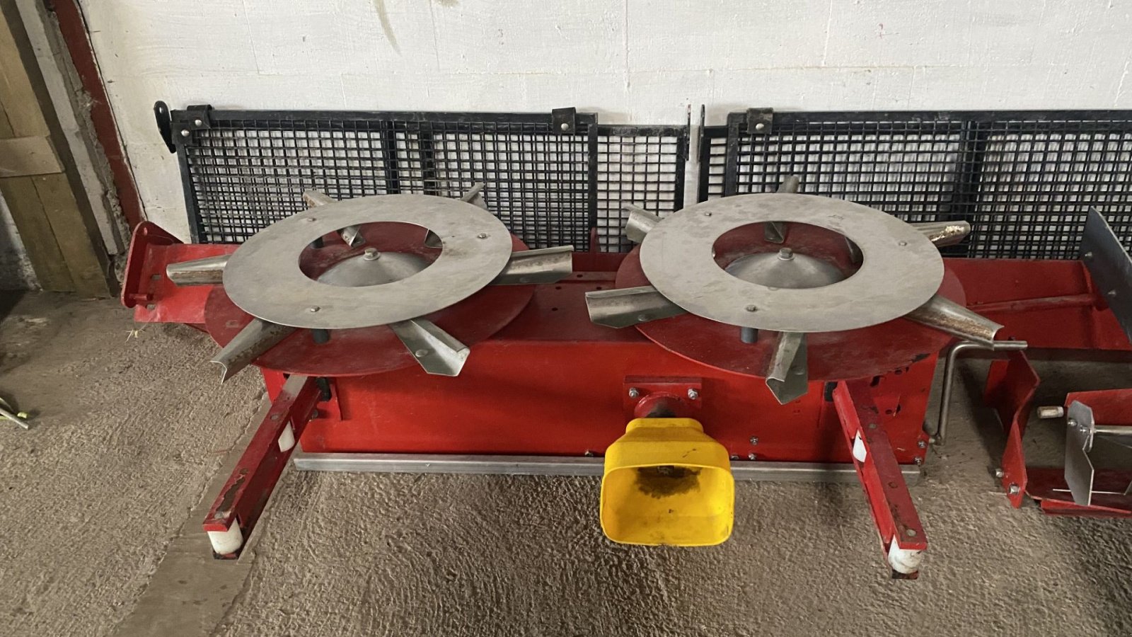 Düngerstreuer typu Bredal gødningsudstyr. passer på Bredal K65 kalkspreder., Gebrauchtmaschine v øster ulslev (Obrázek 1)