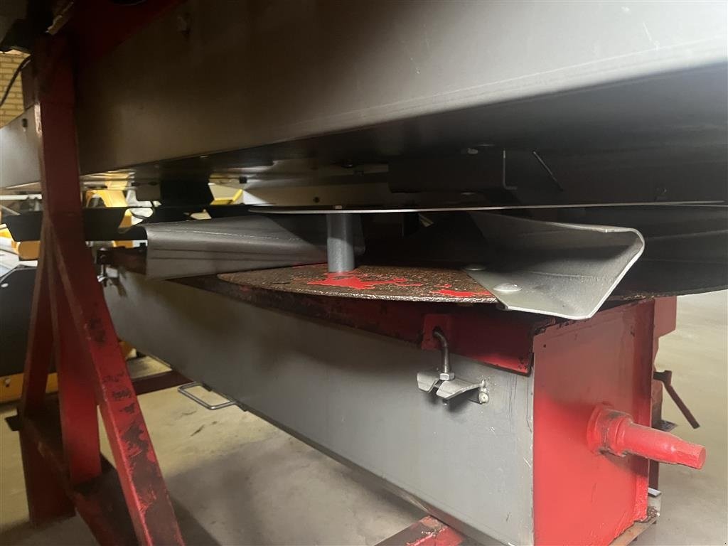 Düngerstreuer типа Bredal TX2500, Gebrauchtmaschine в Brørup (Фотография 4)