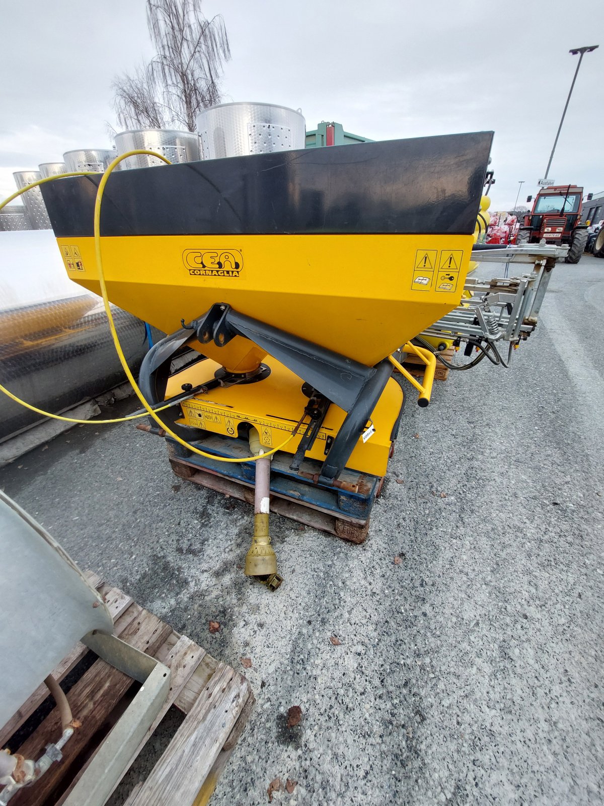 Düngerstreuer des Typs Cornaglia Agrimix RP2X, Gebrauchtmaschine in Strem (Bild 2)