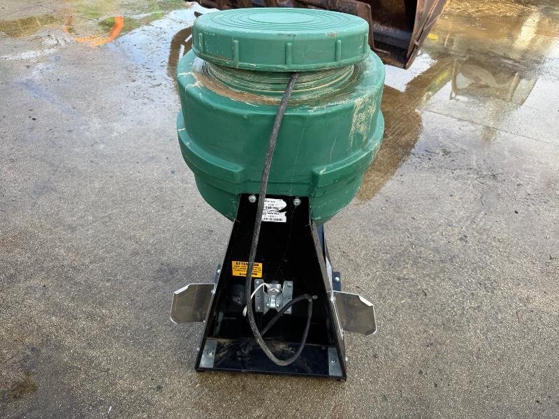 Düngerstreuer du type Delimbe T24, Gebrauchtmaschine en Wargnies Le Grand (Photo 5)