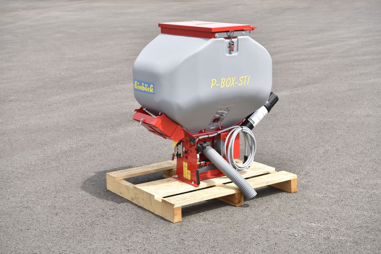 Düngerstreuer du type Einböck P BOX-STI 600, Neumaschine en Starrein (Photo 1)