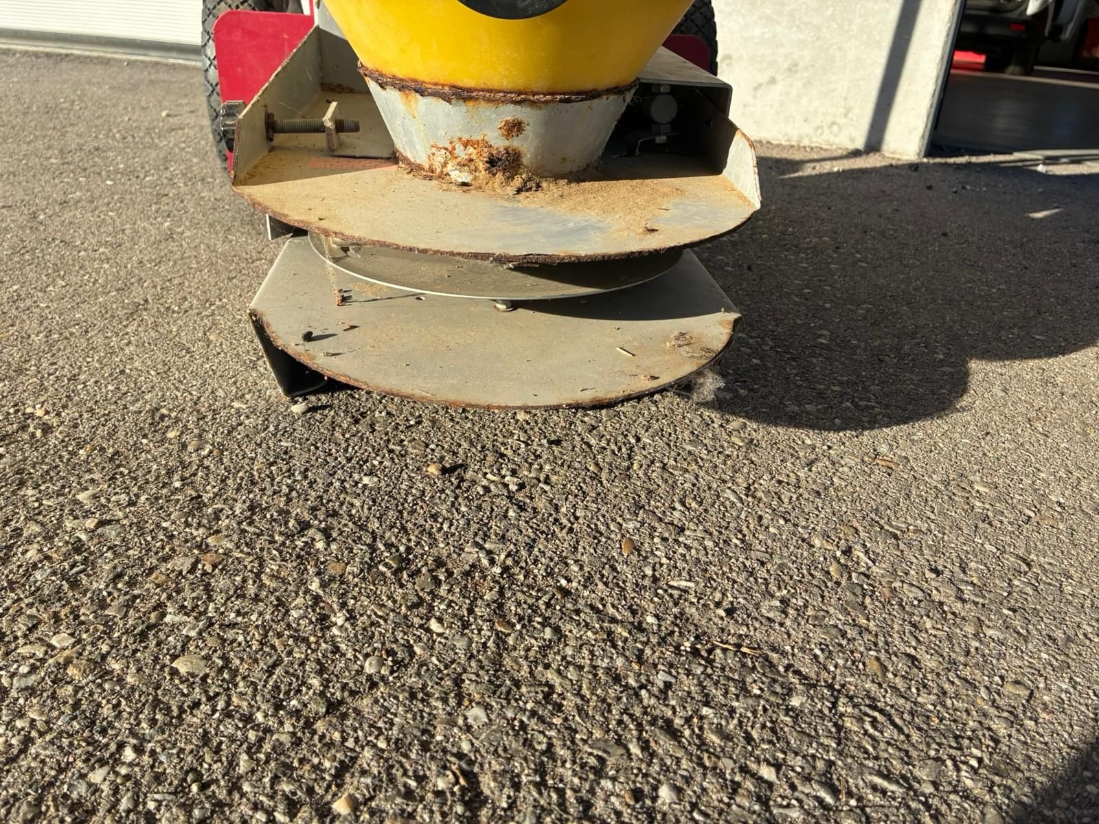 Düngerstreuer of the type Europart Plus 90, Gebrauchtmaschine in Mistelbach (Picture 2)