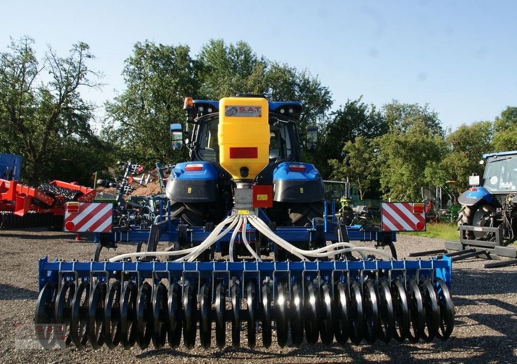 Düngerstreuer des Typs Europart TP Öko Air Niro-Pneumatisch-NEU, Neumaschine in Eberschwang (Bild 1)