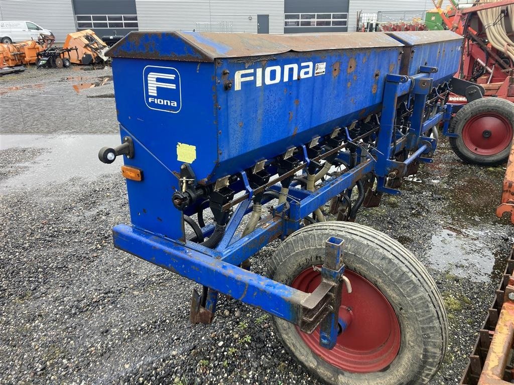 Düngerstreuer типа Fiona 4m REX til gødningsplacering, Gebrauchtmaschine в Horsens (Фотография 2)